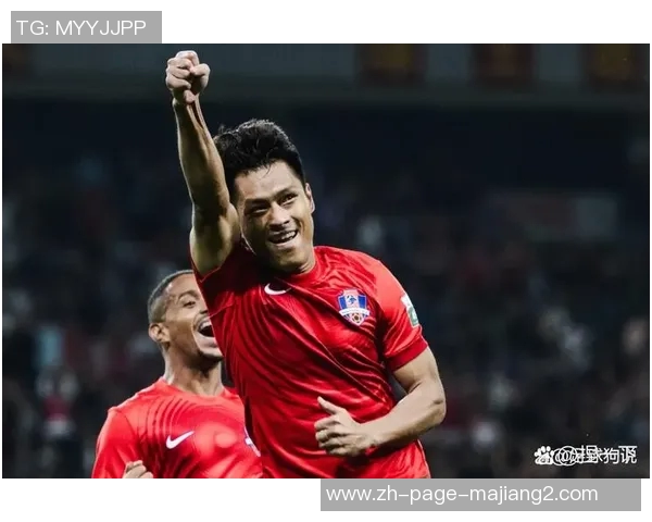 上海申花与广州恒大激战正酣谁能在中超赛场上笑到最后